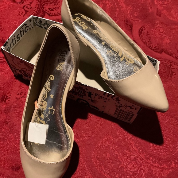 Payless Woman’s Brash Beige patent dressy/casual slip-on flats. Size 10W NWT - Picture 5 of 15